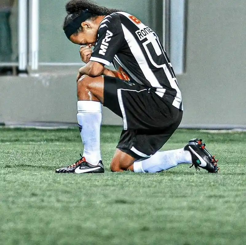 到来而燃起 到来而燃起